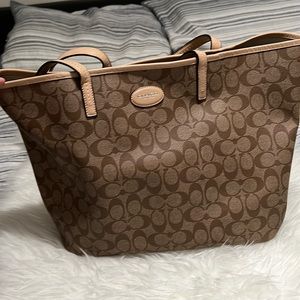 Coach tote